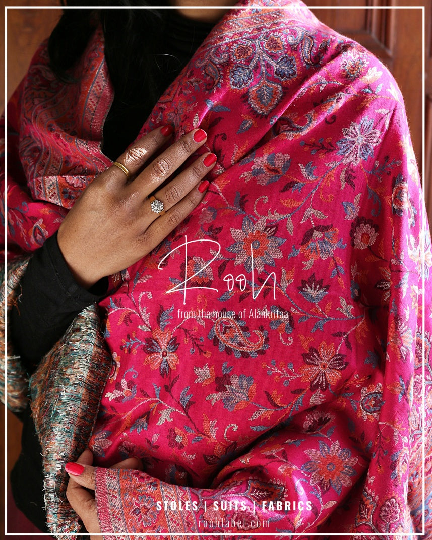 Woolen Kani Jaal Stole - roohlabel